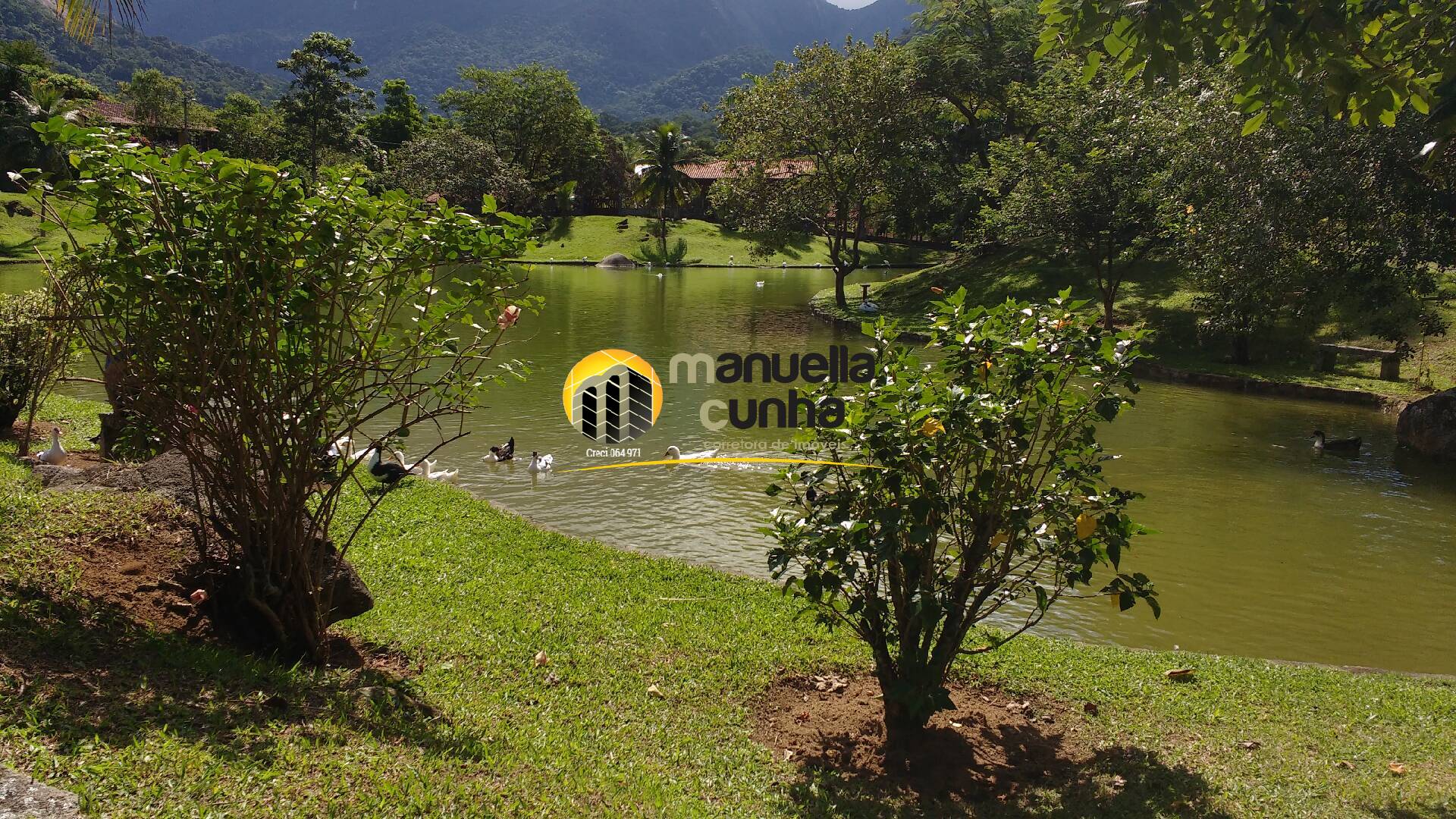 Casa à venda com 2 quartos, 500m² - Foto 30