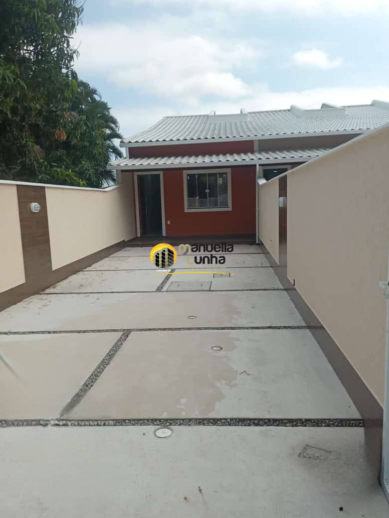 Casa à venda com 2 quartos, 160m² - Foto 2