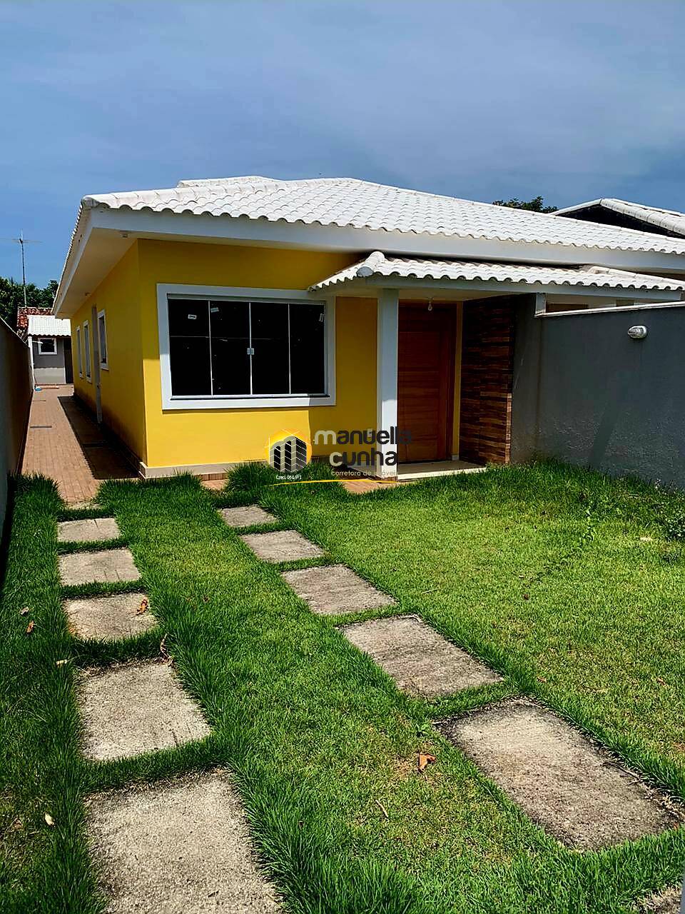 Casa à venda com 3 quartos, 240m² - Foto 2